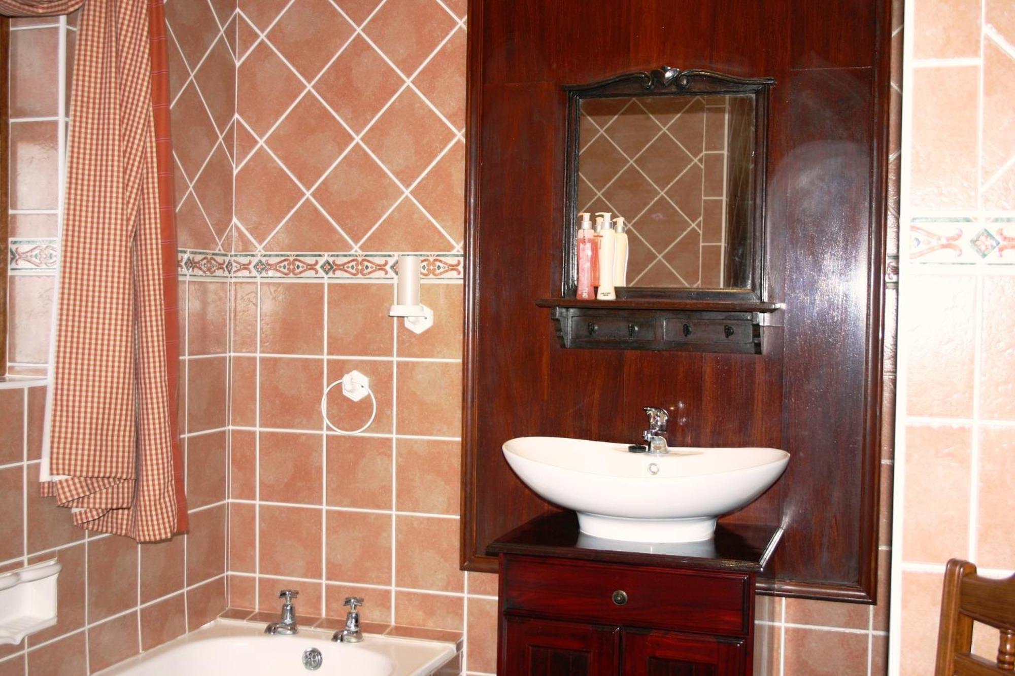 Brown Jug Guest House Hermanus Buitenkant foto