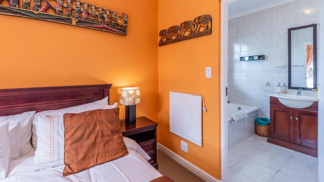 Brown Jug Guest House Hermanus Buitenkant foto
