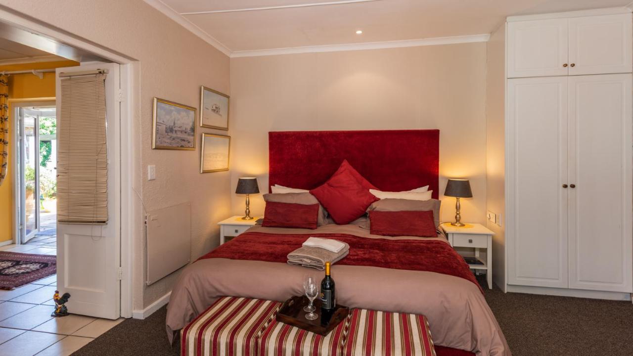 Brown Jug Guest House Hermanus Buitenkant foto