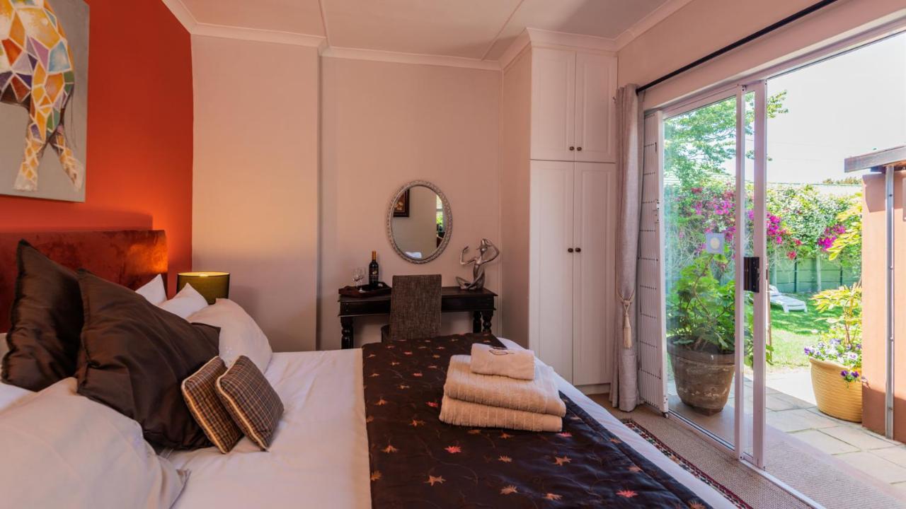 Brown Jug Guest House Hermanus Buitenkant foto