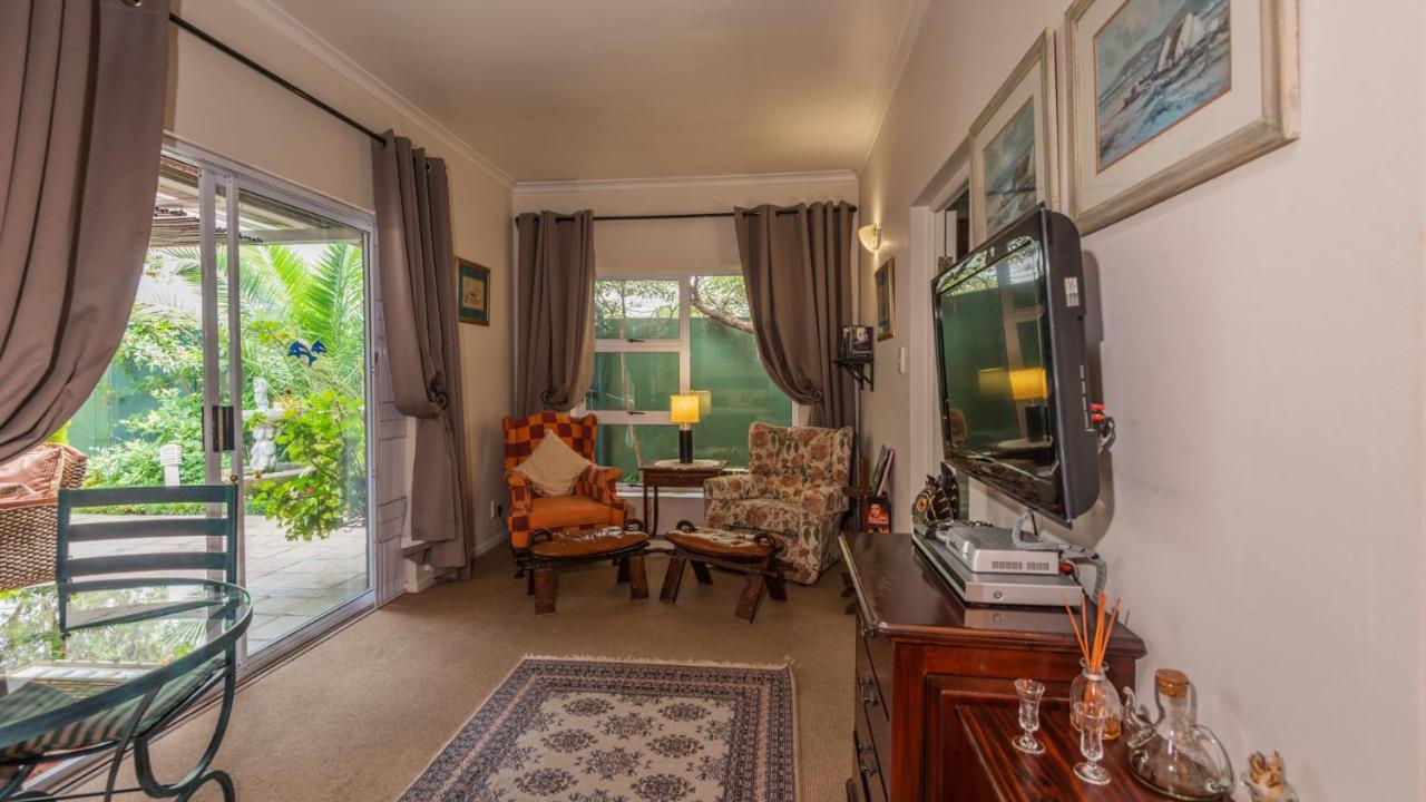 Brown Jug Guest House Hermanus Buitenkant foto